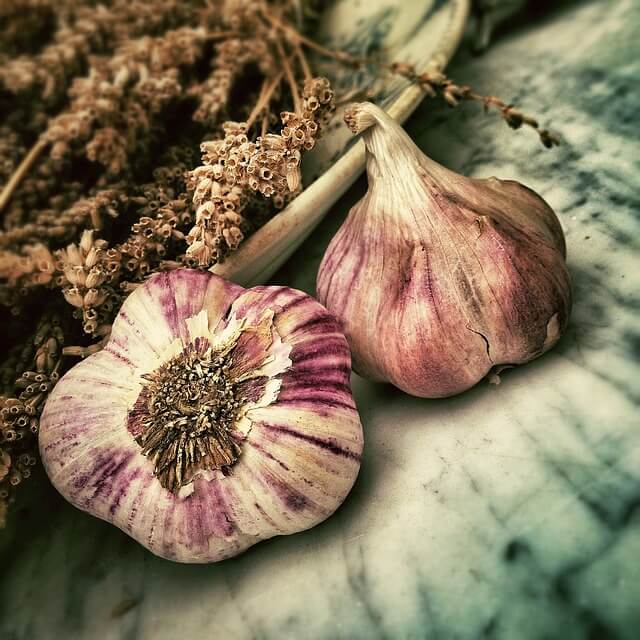 Raw garlic to be eaten to avoid being GBS positive during pregnancy.