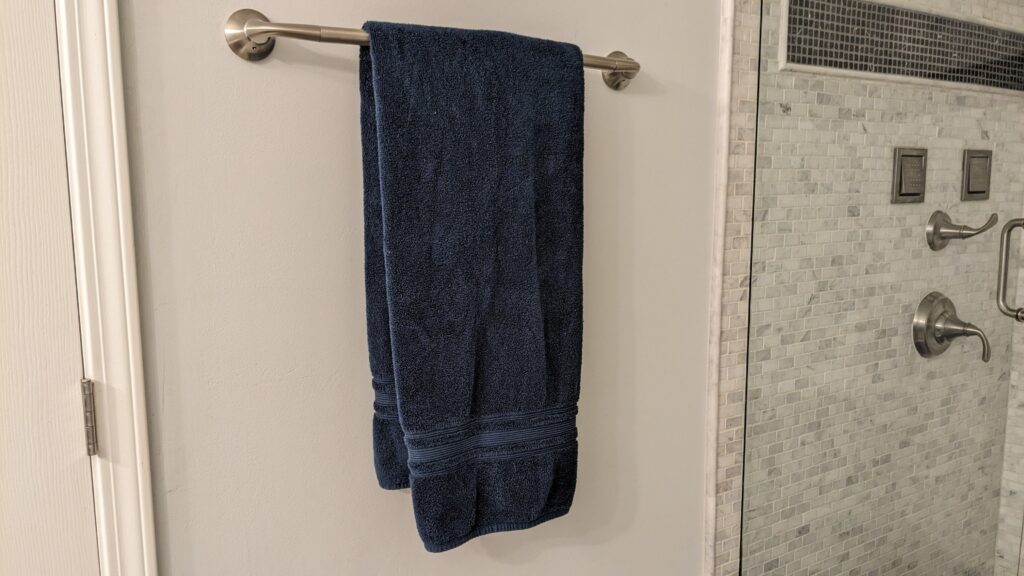 Bath towel